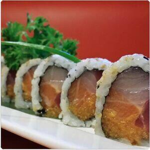 Spicy Mixed Fish Maki